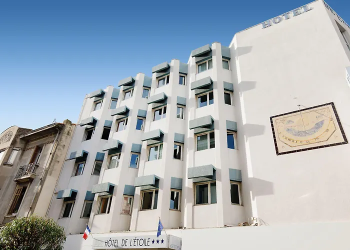 De L'etoile 3*
