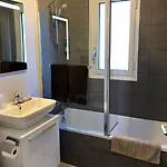 Готель De L'etoile Антіб