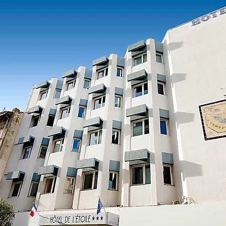 De L'etoile Hotel 3*