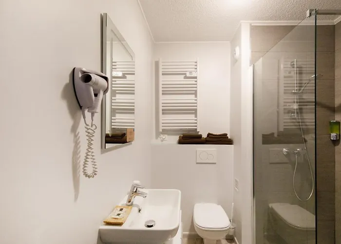 De L'etoile 3* אנטיב